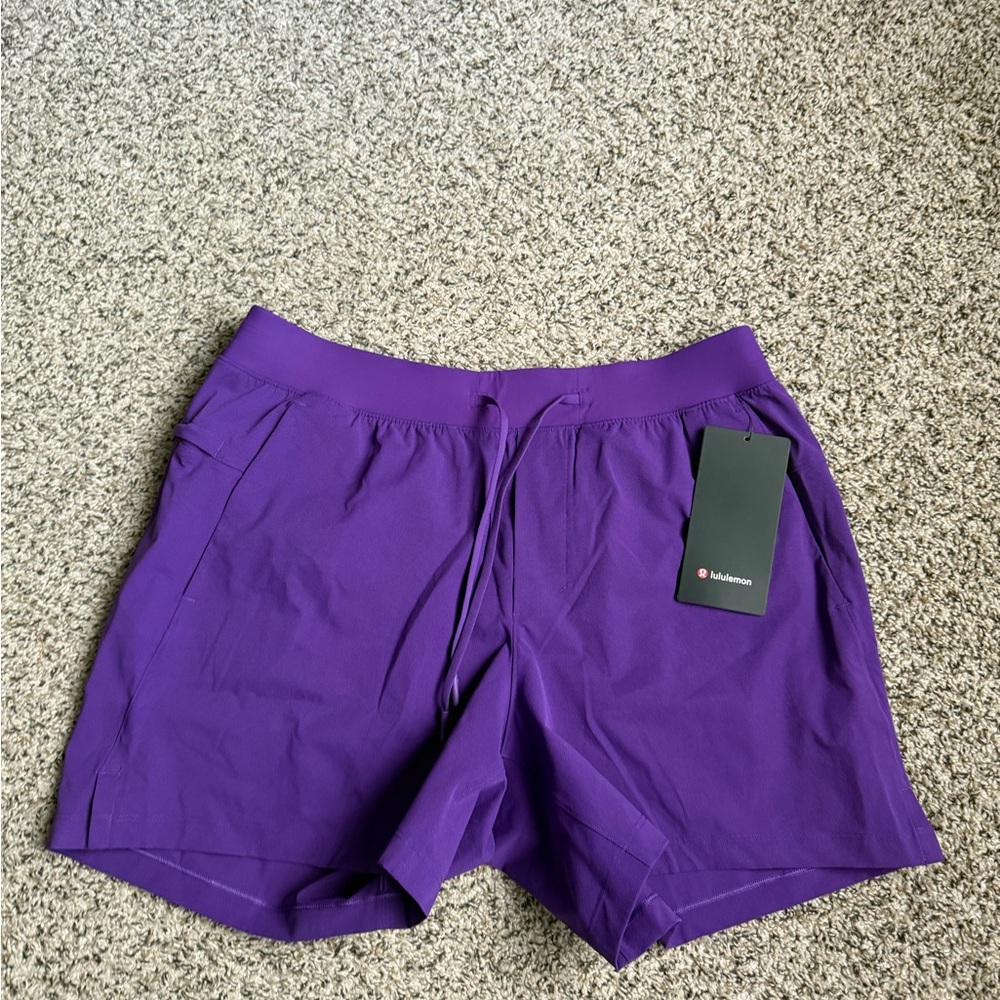 Lululemon Zeroed In Linerless Short 5" - Picture 2 of 4